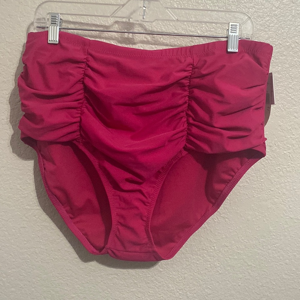 Raisins Swim Bottom